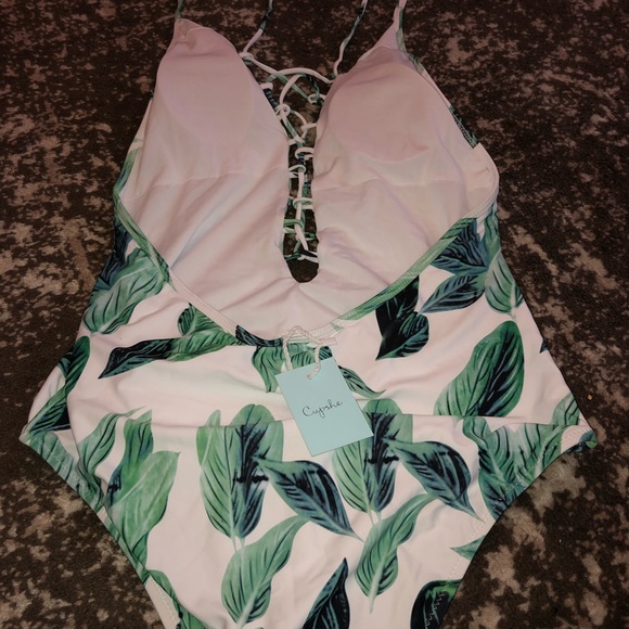 So sexy lace up one piece swim suit - Picture 3 of 4